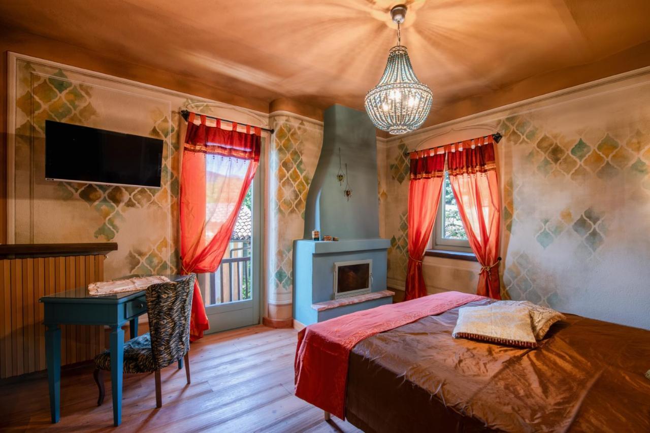 Segnavento -Rooms And Suites- Manta Exteriör bild